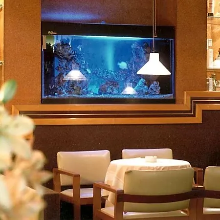 Mel Hotel 3*