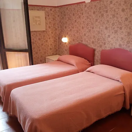 Mel Hotel 3*