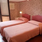 Mel Отель 3*
